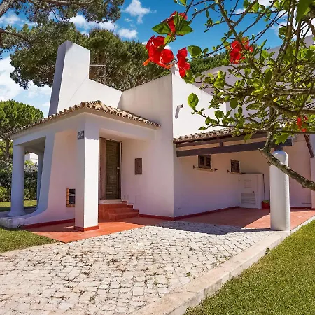 Lovely Villa In Vilamoura With Private Pool Villa
