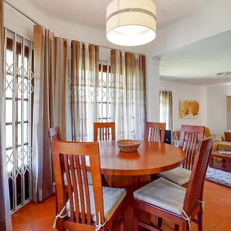 Lovely Villa In Vilamoura With Private Pool Villa *
