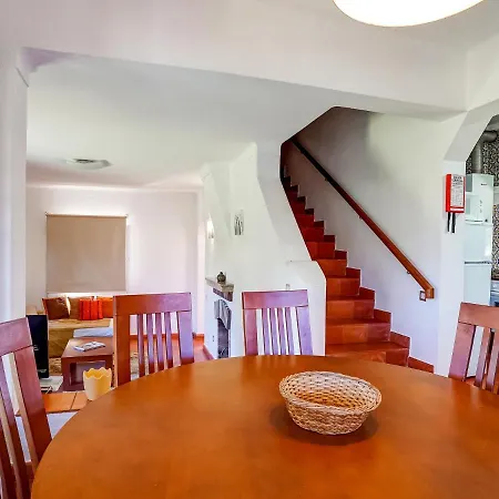 Lovely Villa In Vilamoura With Private Pool Villa *